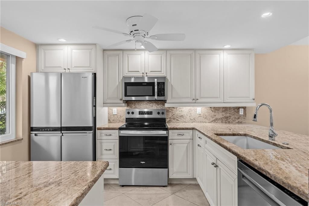 160 Palm Dr, Unit 5, Naples, FL 34112 Photo
