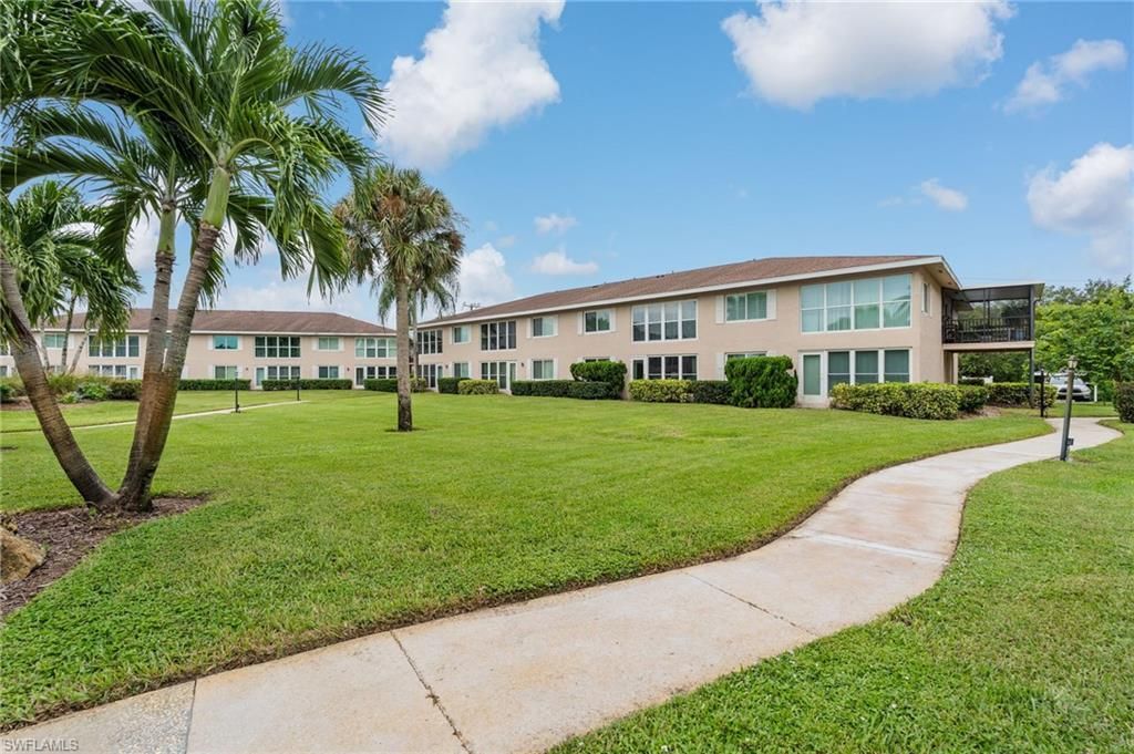 160 Palm Dr, Unit 5, Naples, FL 34112 Photo