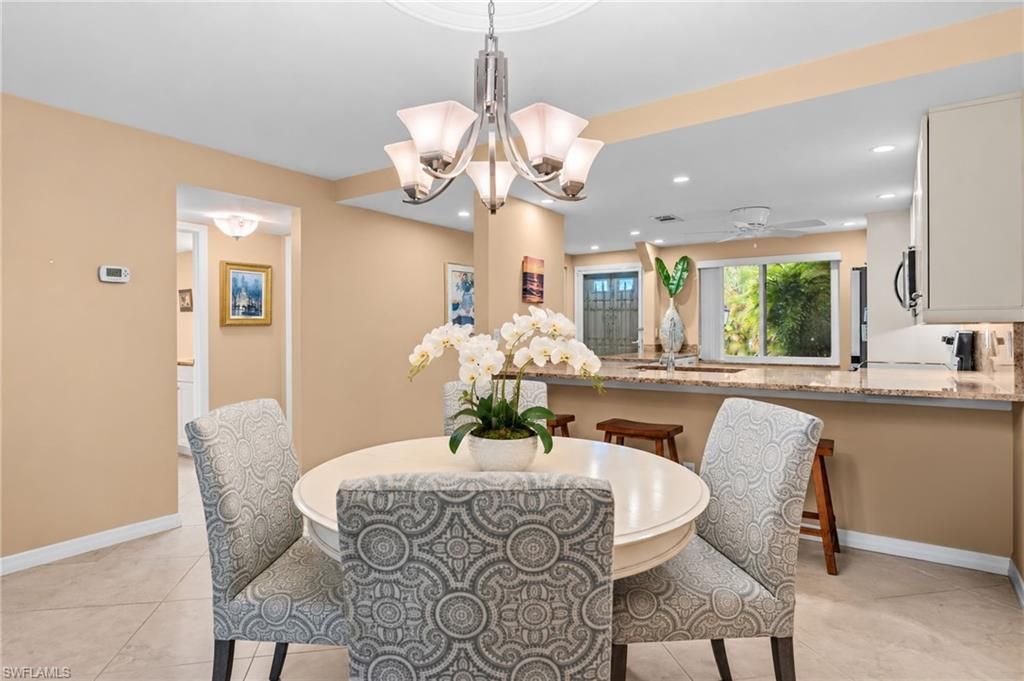 160 Palm Dr, Unit 5, Naples, FL 34112 Photo