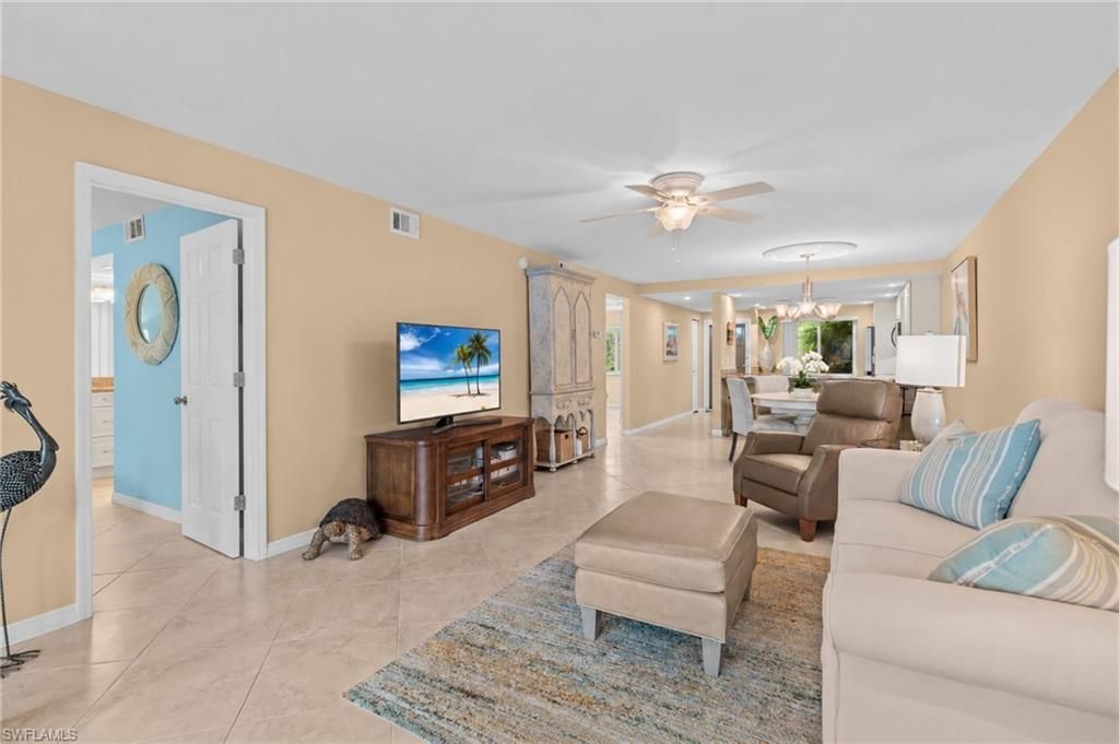 160 Palm Dr, Unit 5, Naples, FL 34112 Photo