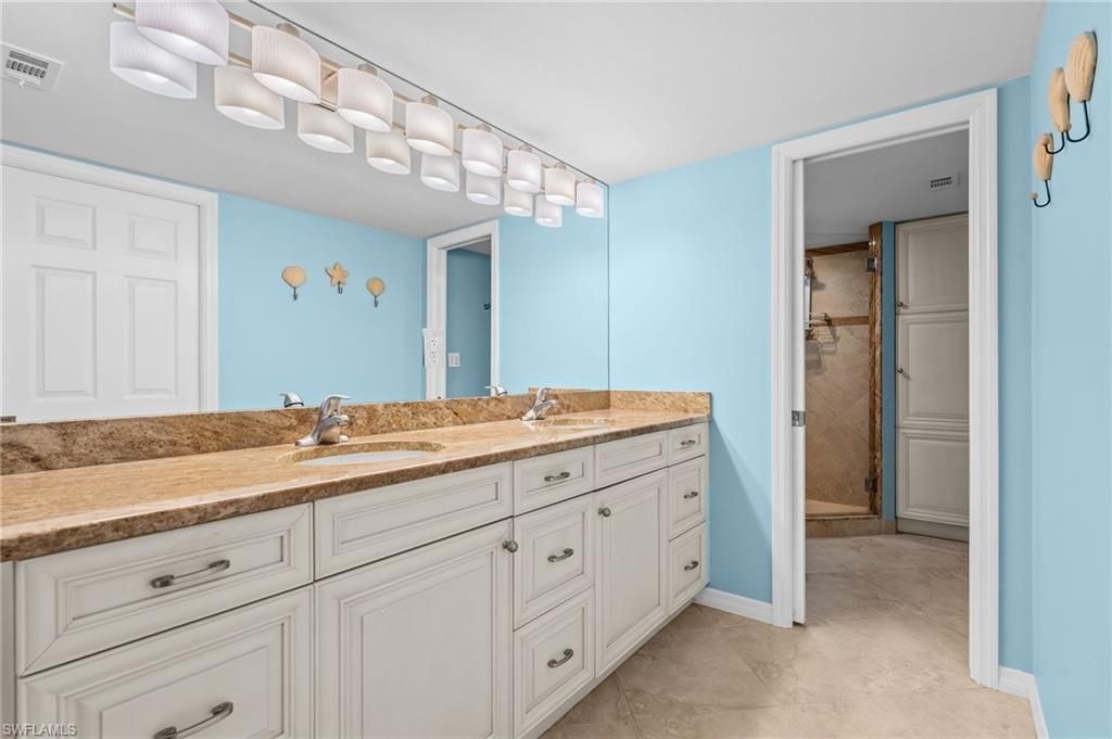 160 Palm Dr, Unit 5, Naples, FL 34112 Photo