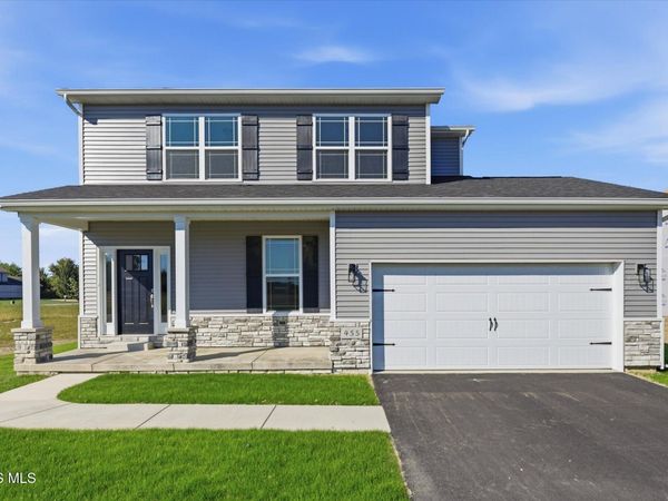 455 Cody , Oregon, OH 43616