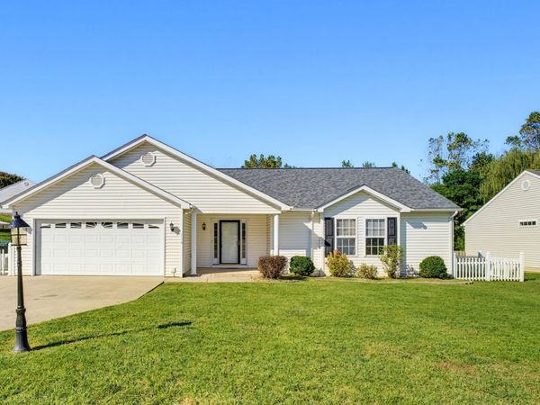 714 RITCHIE BLVD, STAUNTON, VA 24401