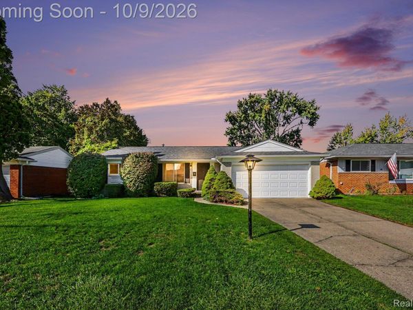 38539 Covington Drive, Sterling Heights, Mi 48312