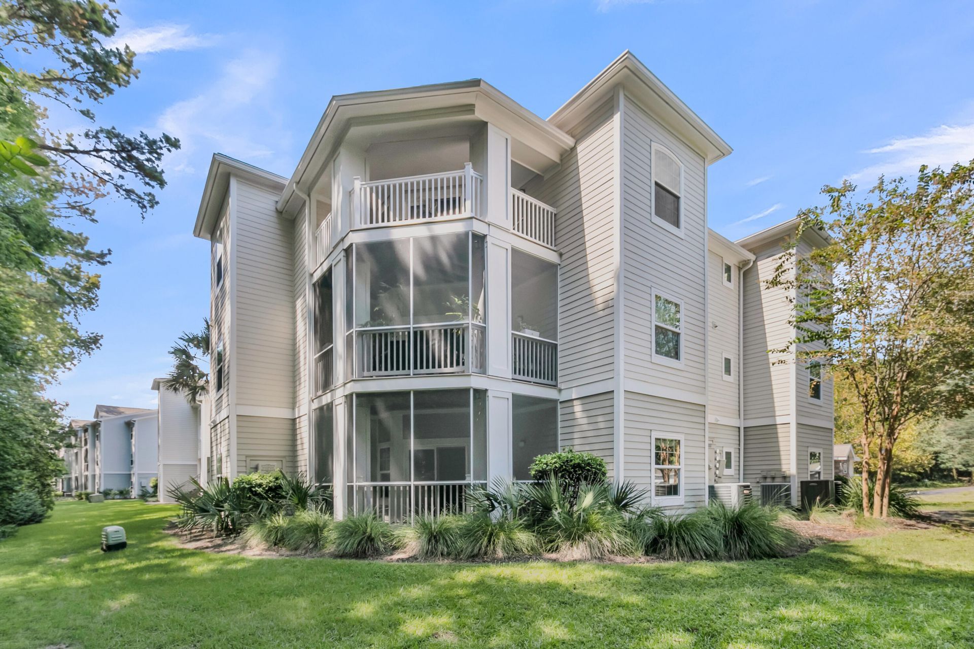 1300 Park West Boulevard Photo 38
