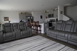 2075 Elmridge Road photo 4