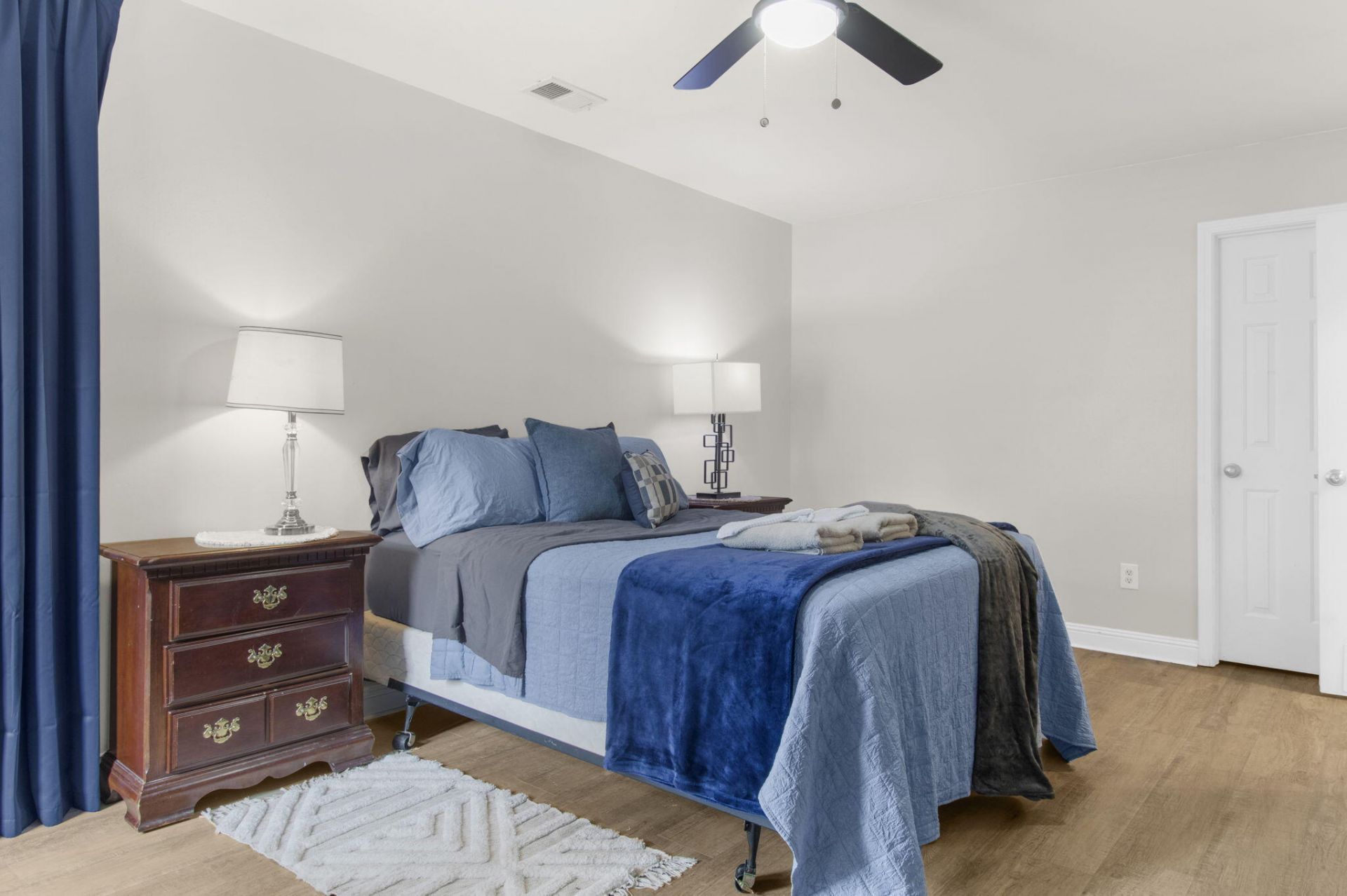 246 Corsair Street Photo 13