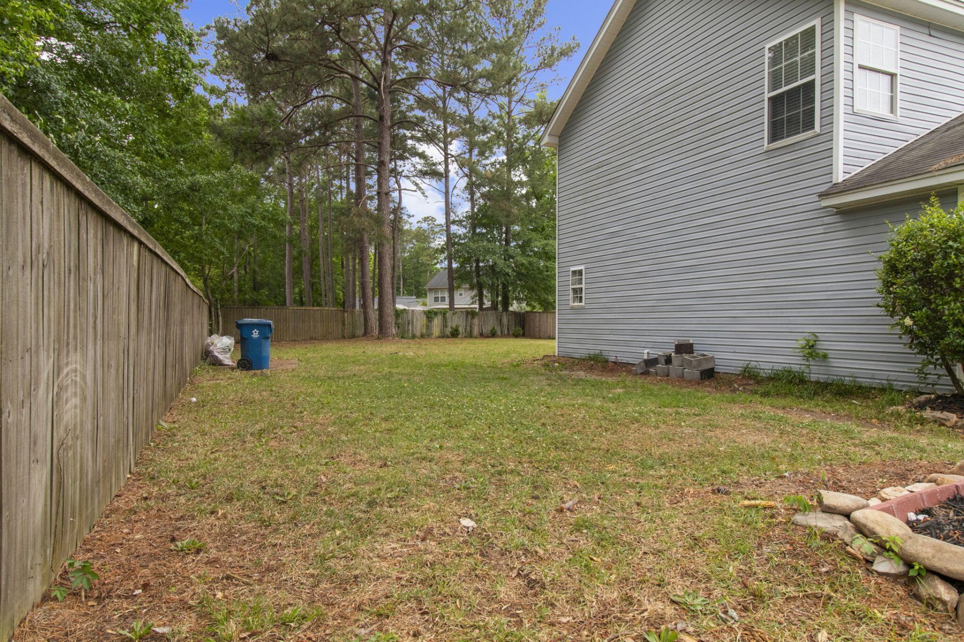 246 Corsair Street Photo 25
