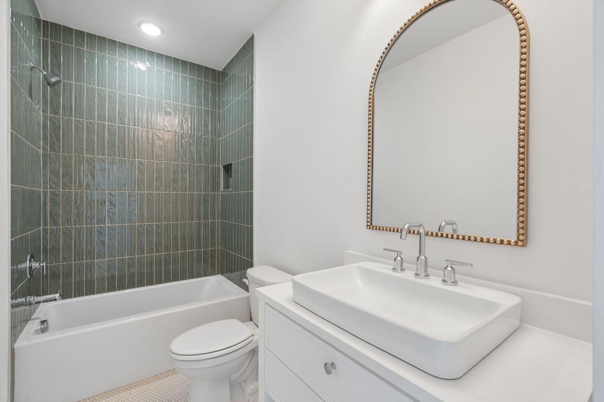 3 24th Avenue Photo 64