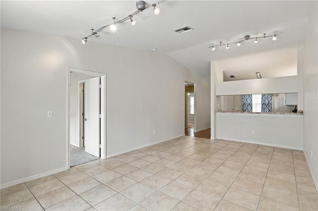 14471 Lakewood Trace Ct, Unit 202, Fort Myers, FL 33919 Photo