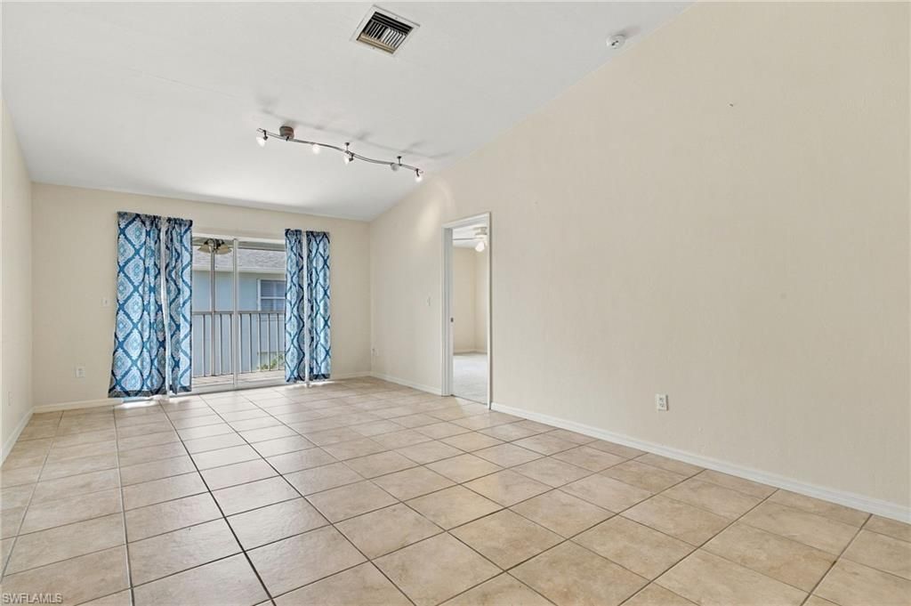 14471 Lakewood Trace Ct, Unit 202, Fort Myers, FL 33919 Photo