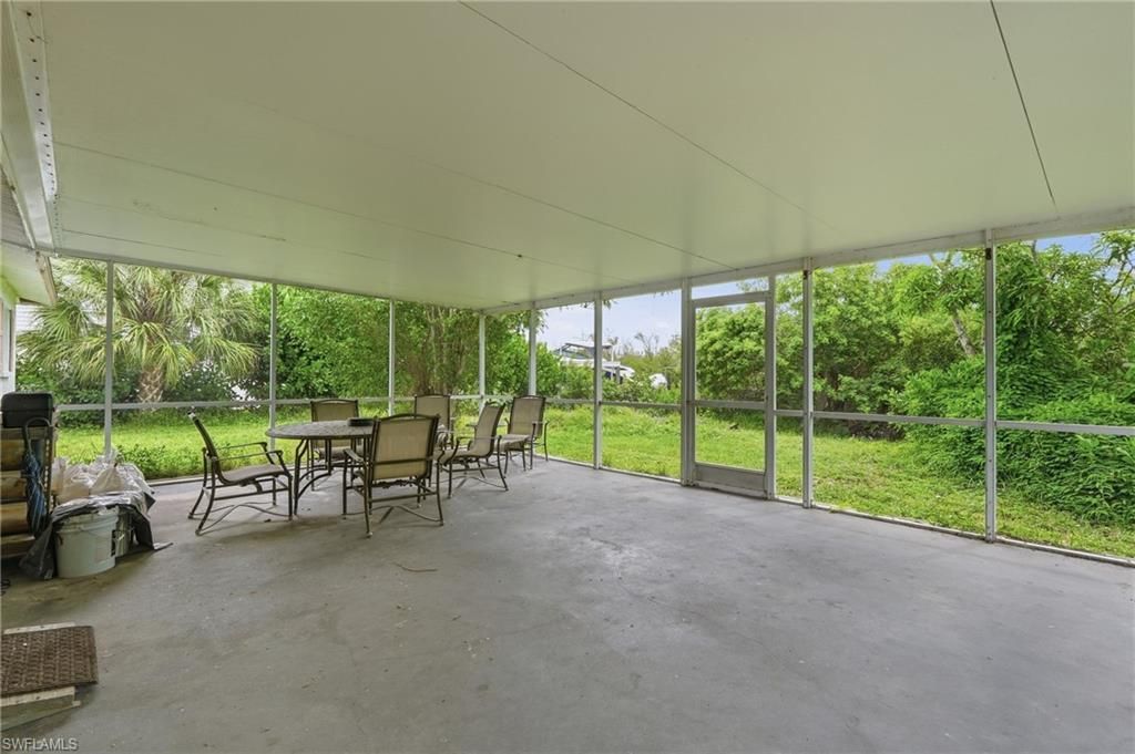 11821 Isle Of Palms Dr , Fort Myers Beach, FL 33931 Photo