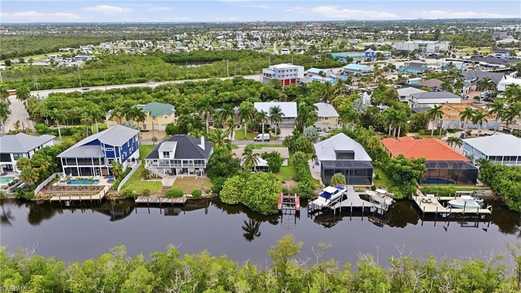 11821 Isle Of Palms Dr , Fort Myers Beach, FL 33931 Photo