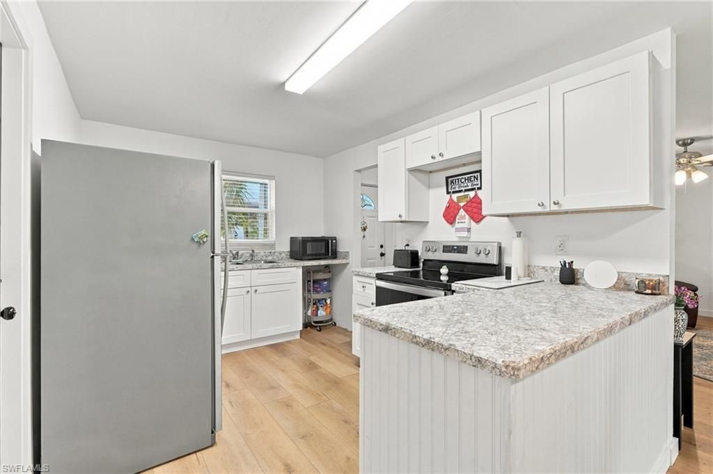 11821 Isle Of Palms Dr , Fort Myers Beach, FL 33931 Photo