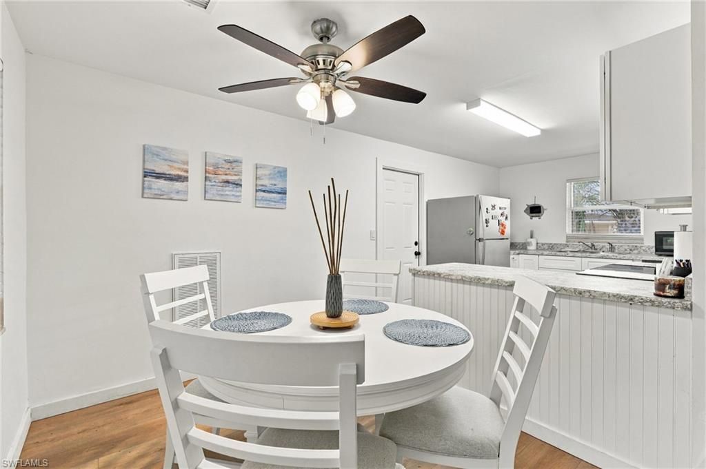 11821 Isle Of Palms Dr , Fort Myers Beach, FL 33931 Photo