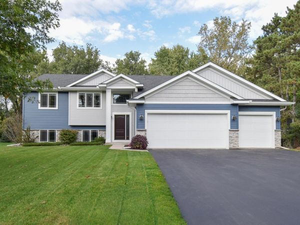 2971 91st Avenue NE, Blaine, MN 55449