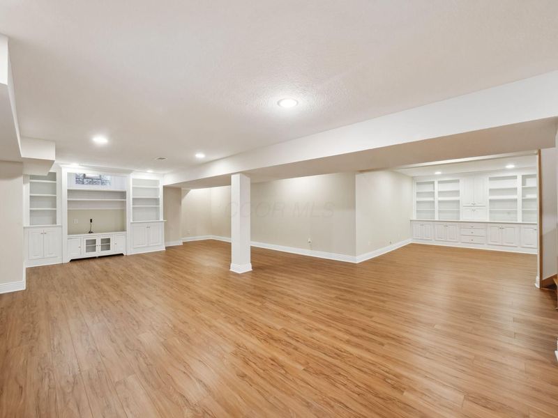 8242 Harvest Wind Drive, Westerville, OH 43082 Photo 50