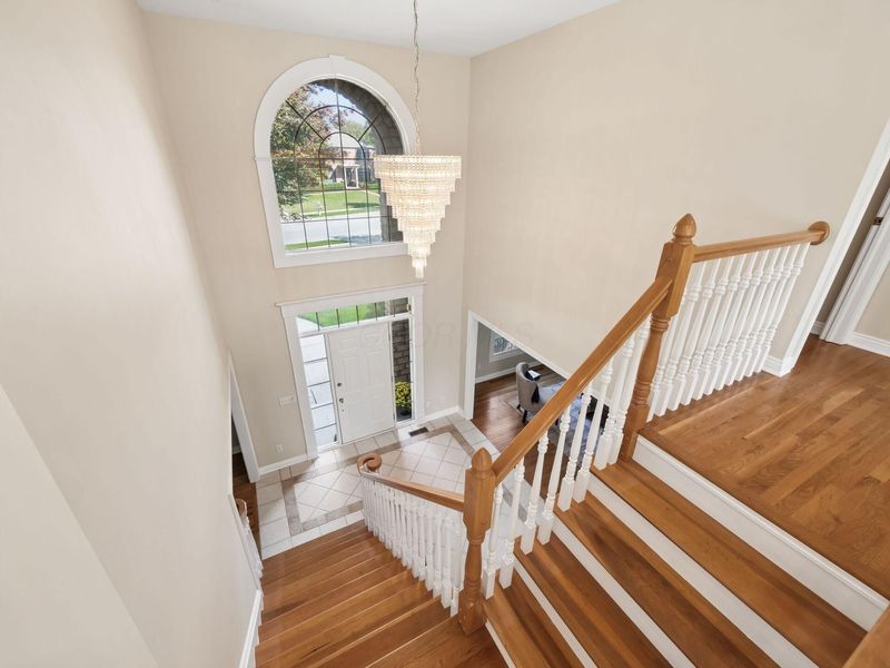 8242 Harvest Wind Drive, Westerville, OH 43082 Photo 6
