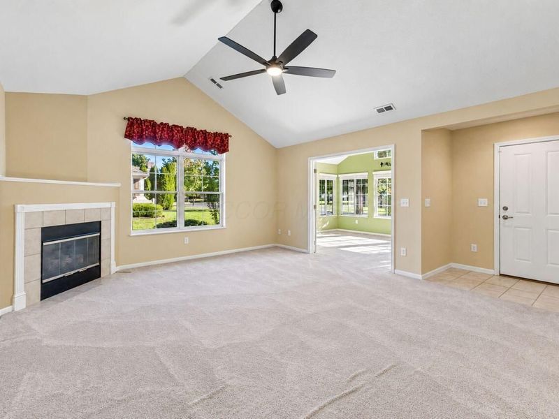 5223 Hayden Woods Lane, Hilliard, OH 43026 Photo 8