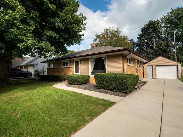 3709 6th AVENUE, South Milwaukee, WI 53172