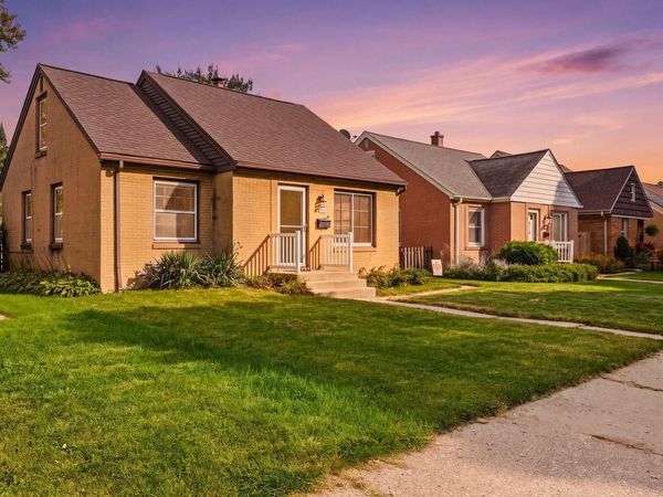 3050 N 79th STREET, Milwaukee, WI 53222