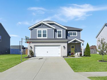 5352 Bloomsbury Court, Newburgh, IN 47630