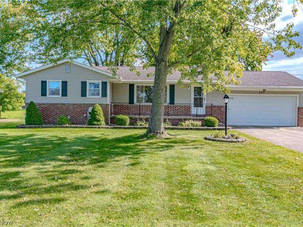 149 Pine Street , Creston, OH 44217