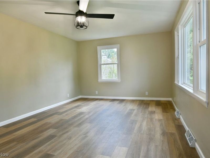 4944 Myrtle Avenue NW, Warren, OH 44483 Photo 16