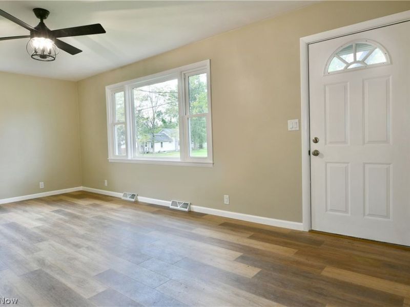 4944 Myrtle Avenue NW, Warren, OH 44483 Photo 17