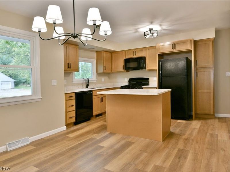 4944 Myrtle Avenue NW, Warren, OH 44483 Photo 21