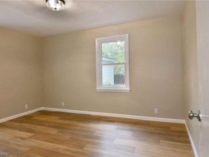 4944 Myrtle Avenue NW, Warren, OH 44483 Photo 32