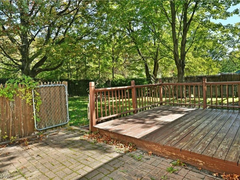 4944 Myrtle Avenue NW, Warren, OH 44483 Photo 8