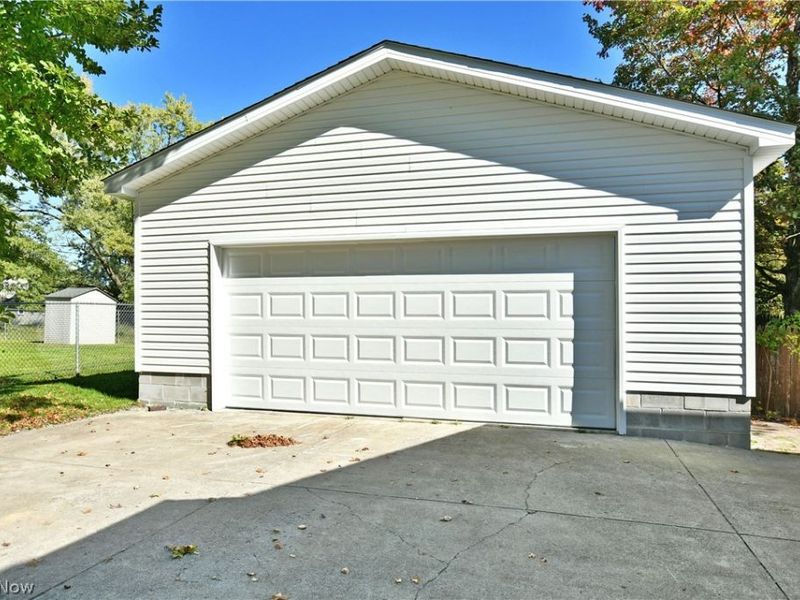 4944 Myrtle Avenue NW, Warren, OH 44483 Photo 9