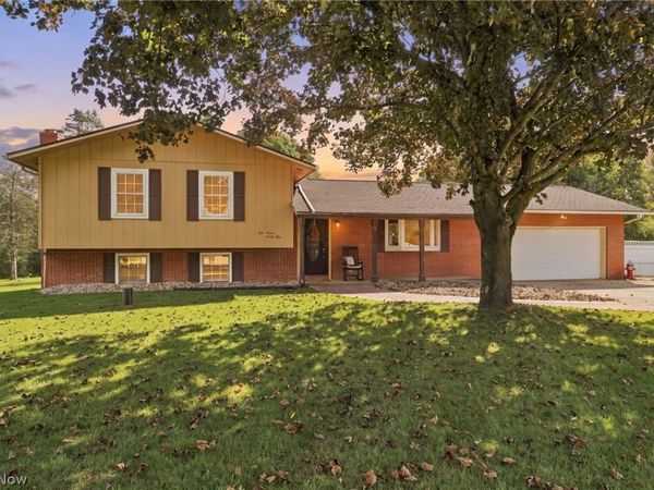 5791 Dave Drive , Clinton, OH 44216
