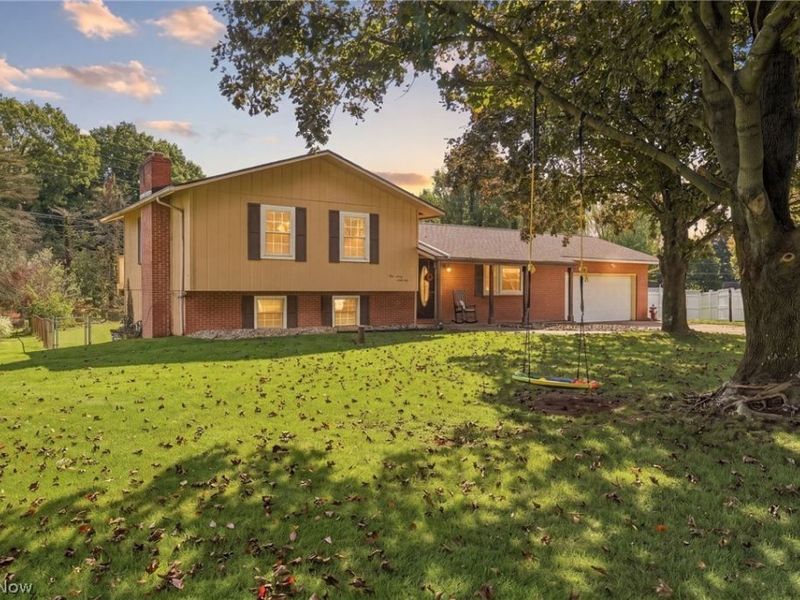 5791 Dave Drive, Clinton, OH 44216 Photo 2