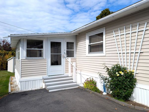 40 Hampton Road, Unit A6, Exeter, NH 03833
