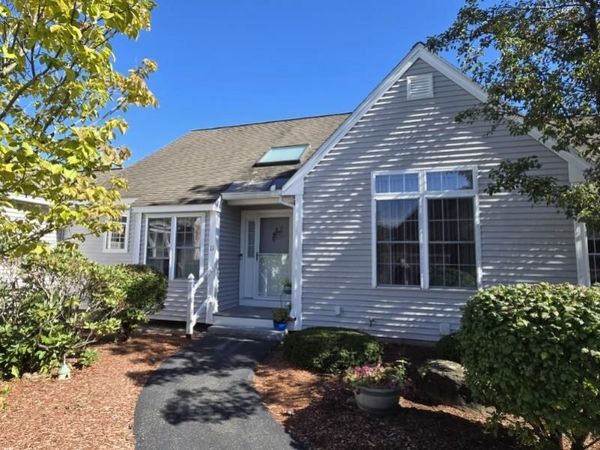 11 Rail Way, Hollis, NH 03049