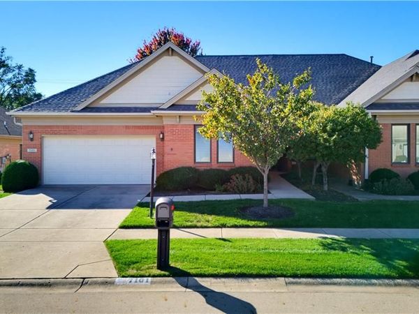 7101 Salem Crossing Place, Englewood, OH 45322
