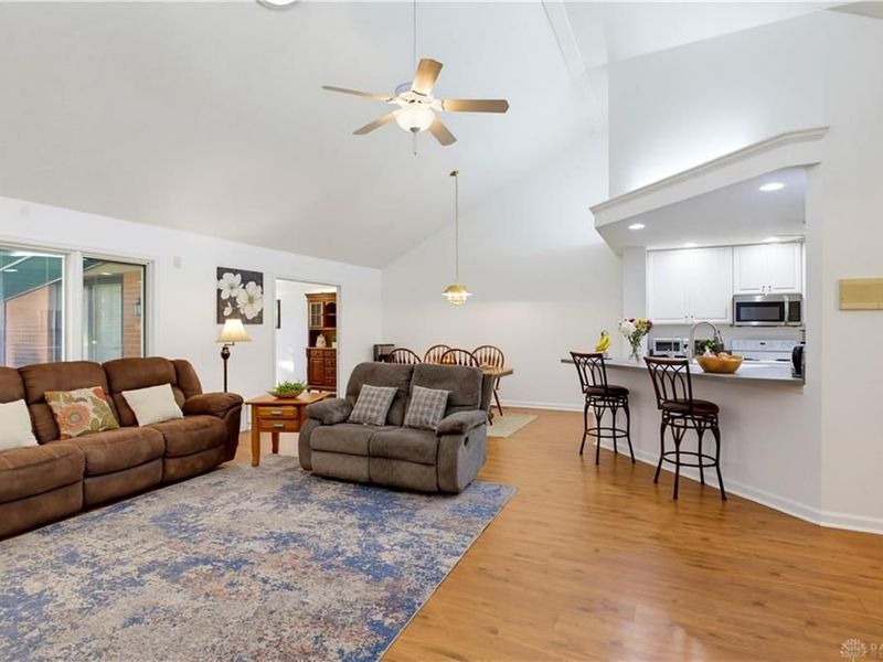 7101 Salem Crossing Place, Englewood, OH 45322 Photo 9