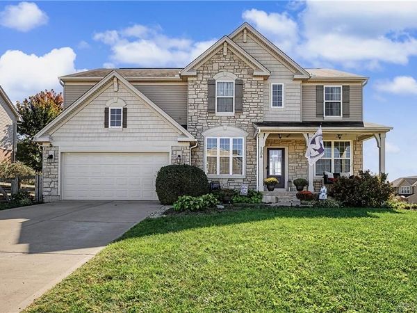 1208 McKinley Court, Miamisburg, OH 45342
