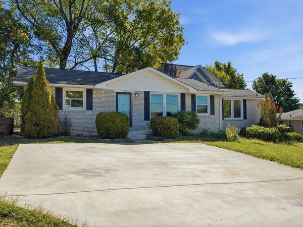 504 Highcrest Dr, Nashville, TN 37211