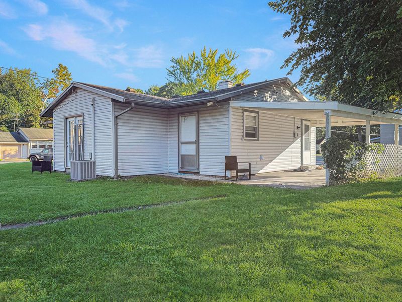 606 S High Street, Urbana, OH 43078 Photo 5