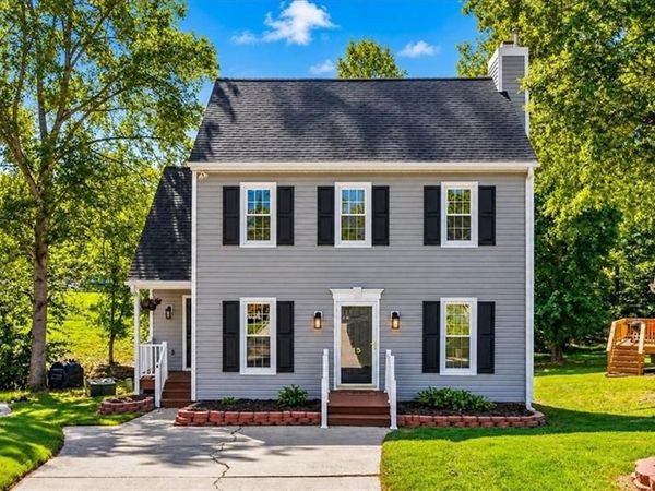 15 Gatehouse Lane , Greensboro, NC 27407