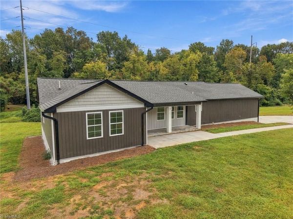 1524 Mcguinn Drive , High Point, NC 27262