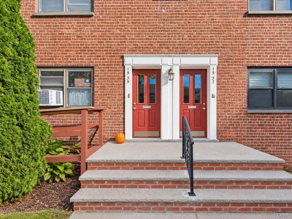 15-35 160 Street , Unit 6-160, Whitestone, NY 11357