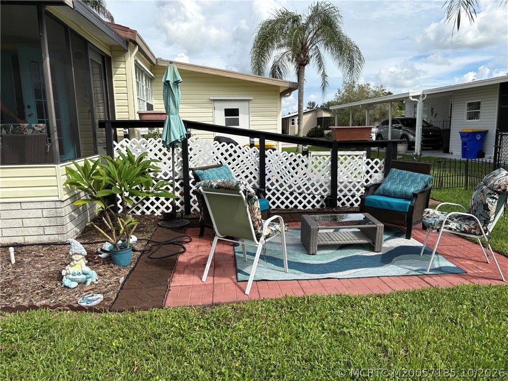 2460 SW Versailles Terrace , Stuart, FL 34997 Photo