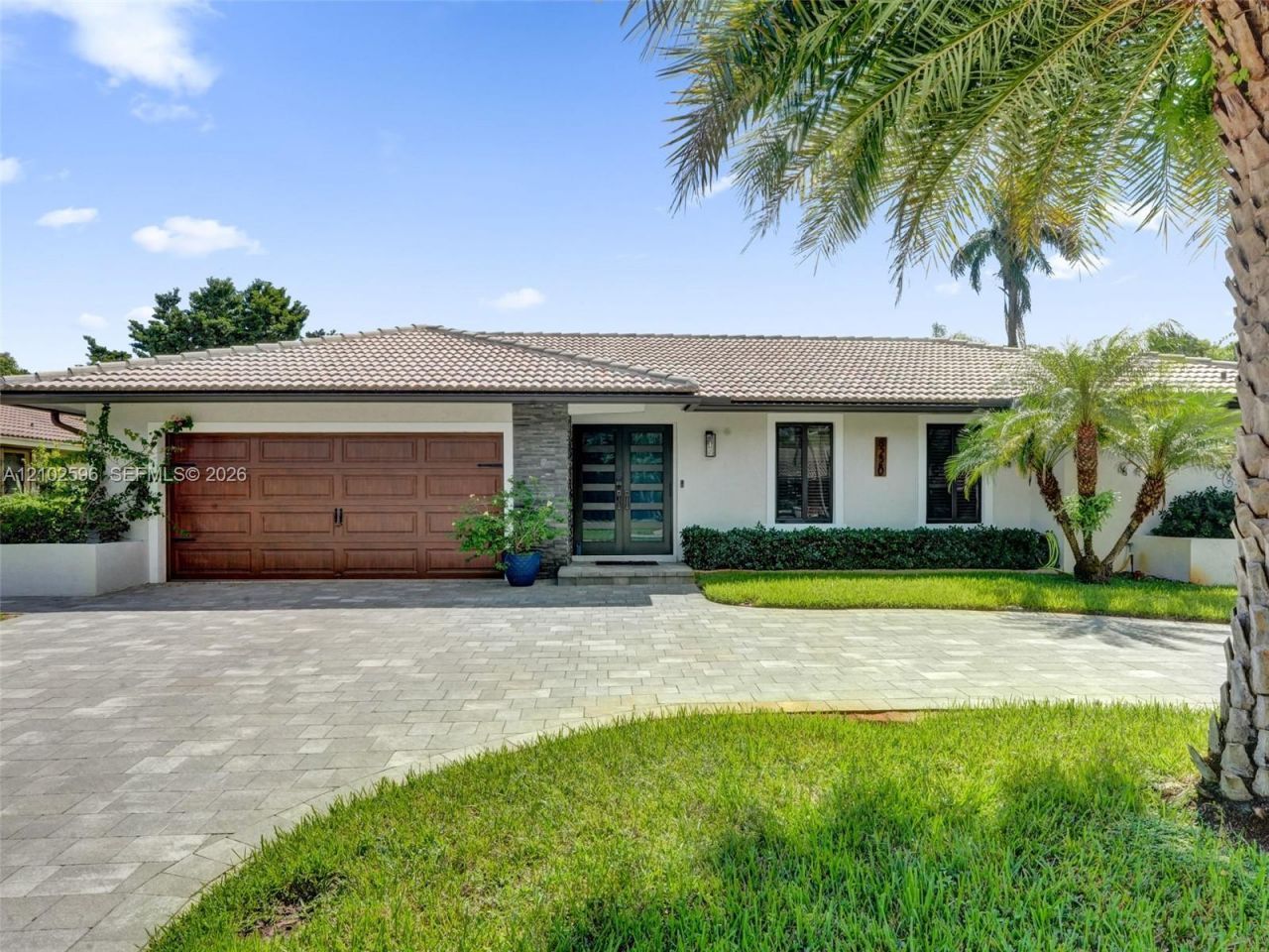 8220 NW 1st St, Coral Springs, FL 33071 Main Photo