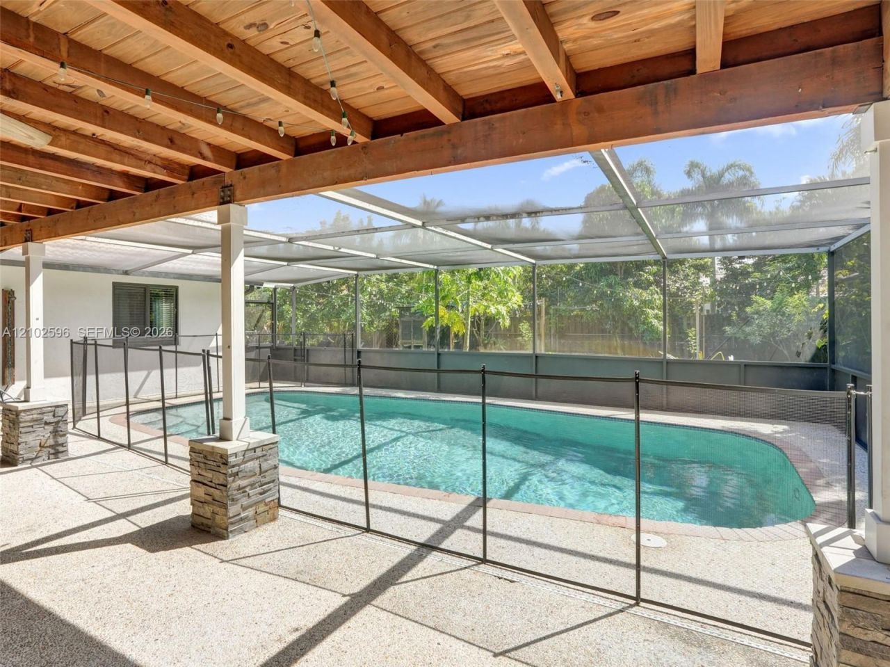 8220 NW 1st St, Coral Springs, FL 33071 Photo