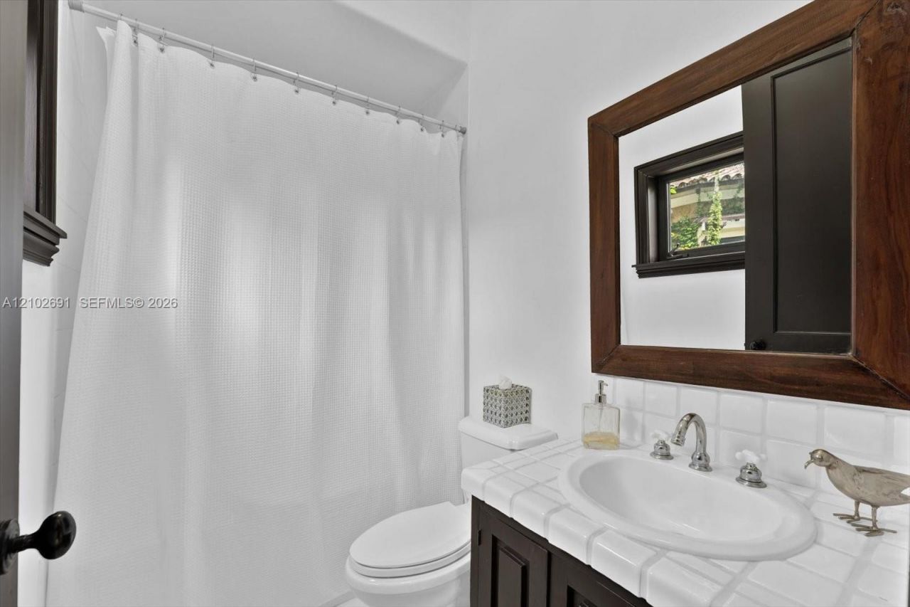 5746 SW 100th St , Pinecrest, FL 33156 Photo