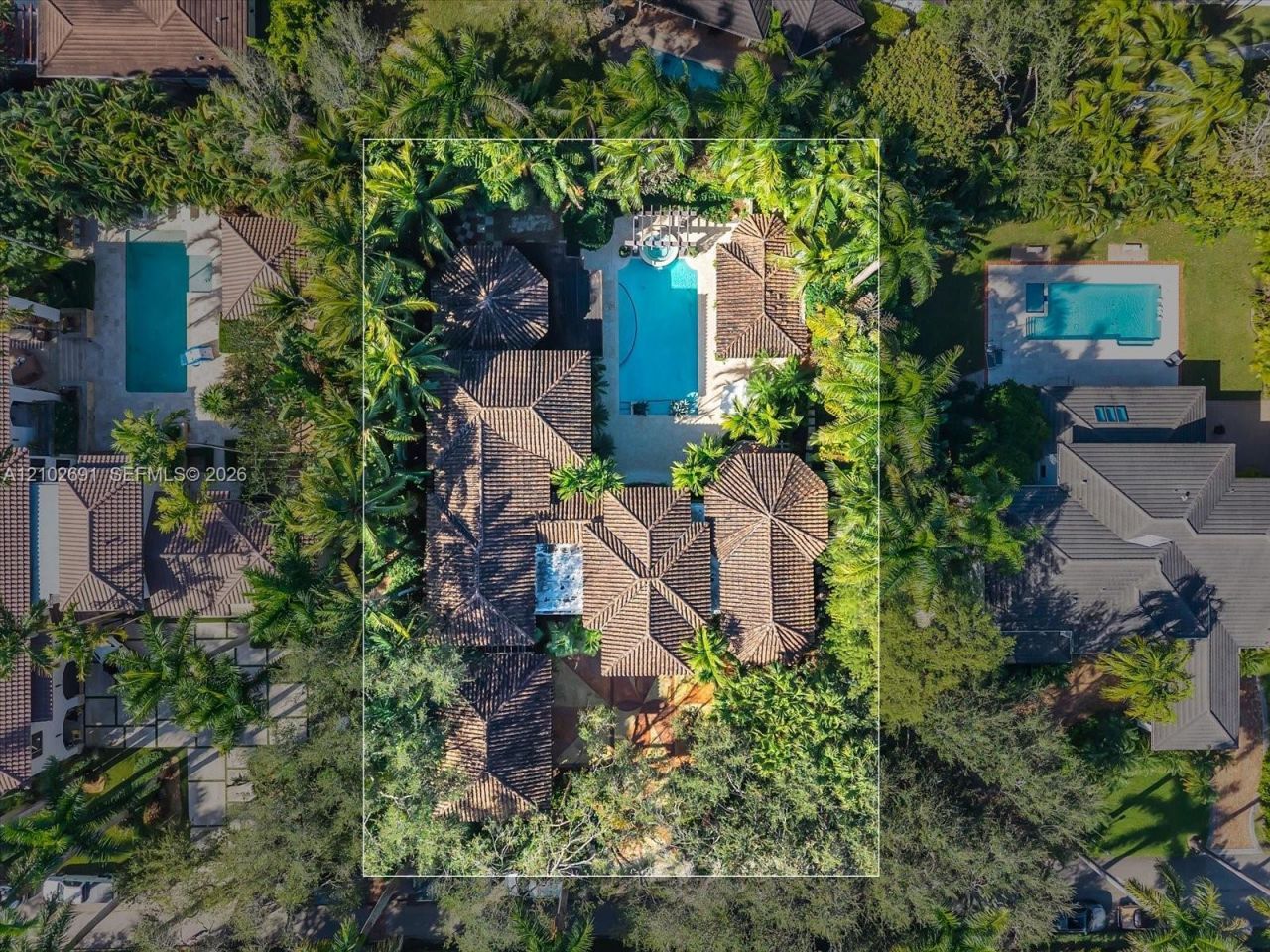 5746 SW 100th St , Pinecrest, FL 33156 Photo